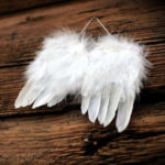 paire d'ailes d'ange en plumes